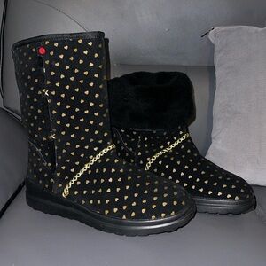 Ugg Stylish Black and Gold Women's Boots